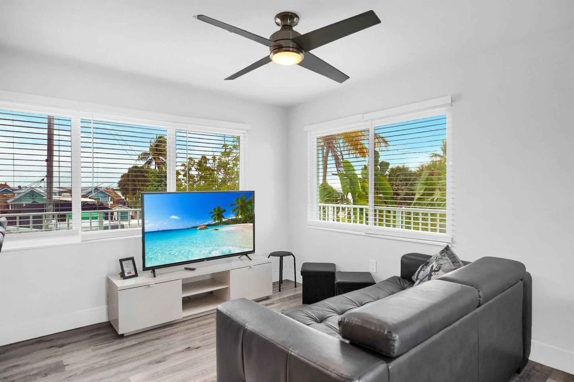 Waterfront Studio 1, Kayaks, Pool, Bay View, Wifi Jewfish Exterior photo