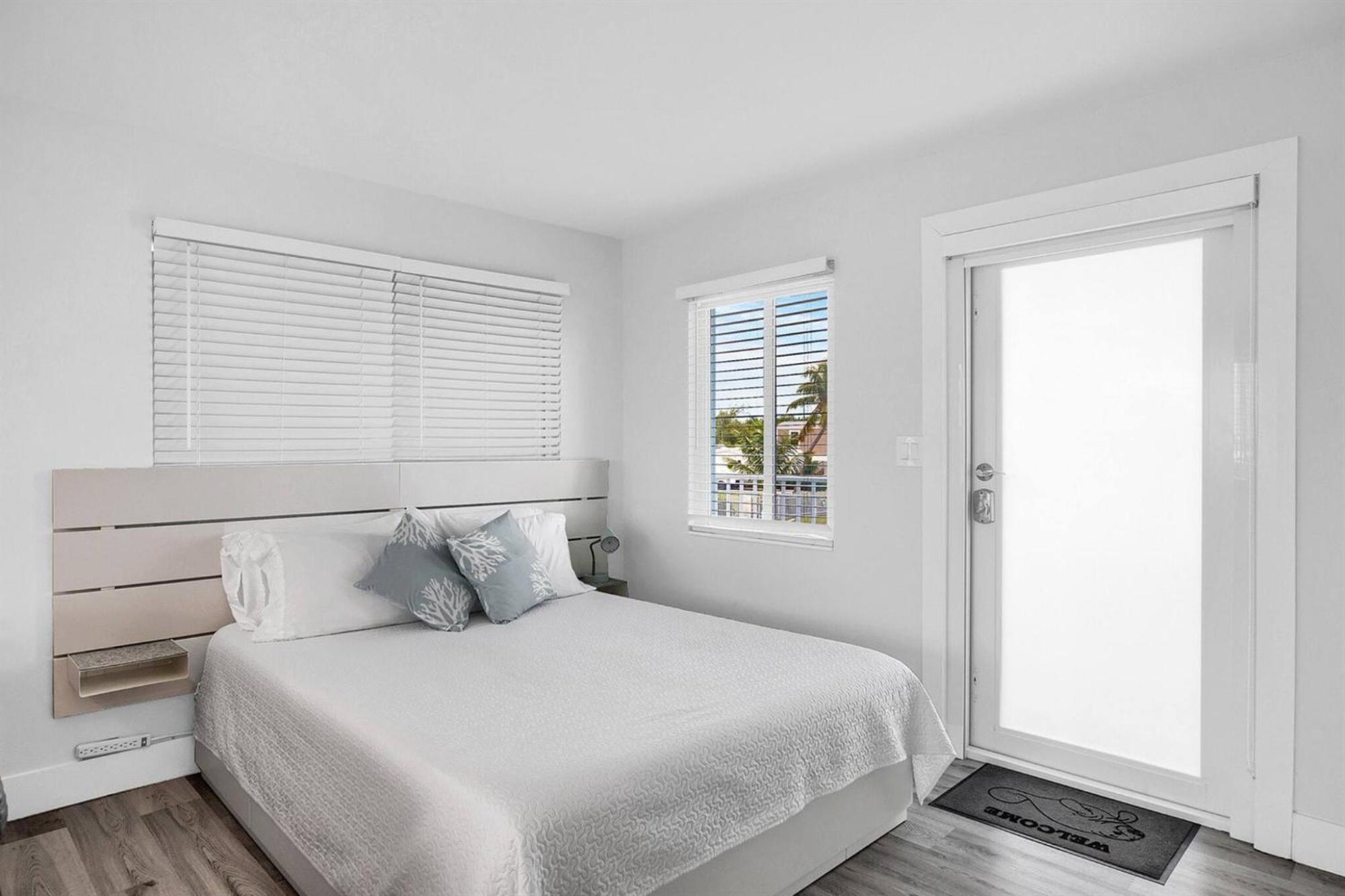 Waterfront Studio 1, Kayaks, Pool, Bay View, Wifi Jewfish Exterior photo